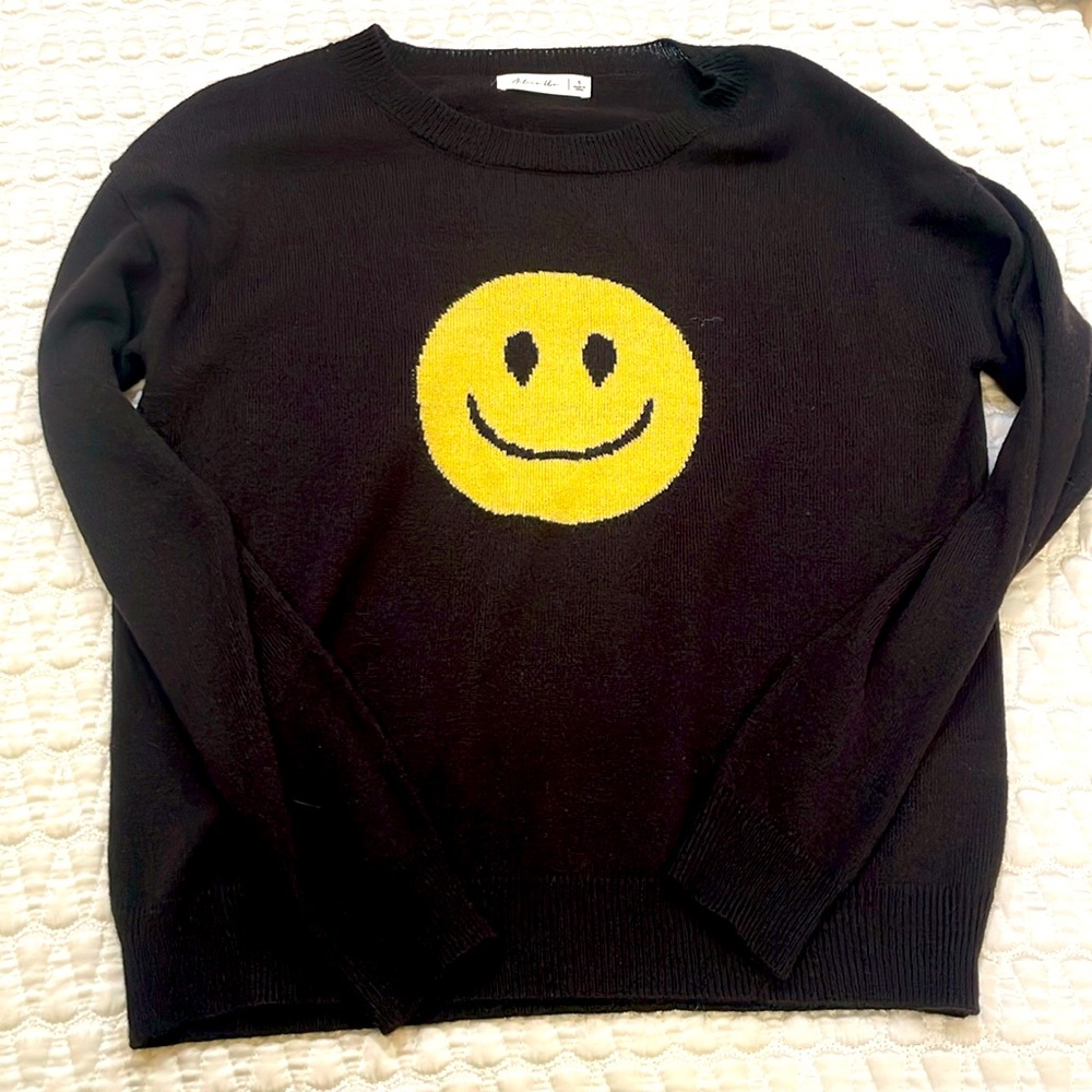 Smile Sweatshirt